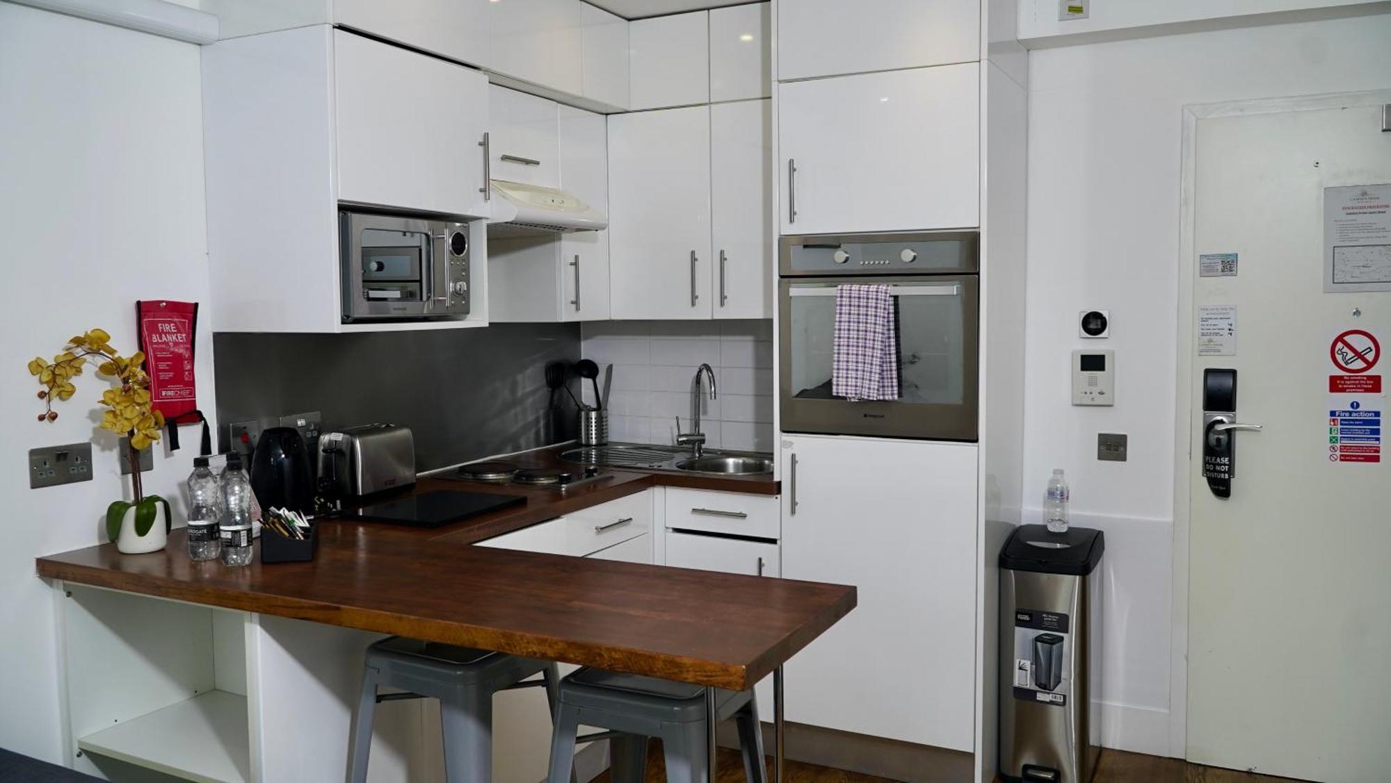 Camden Prime Aparthotel Лондон Екстериор снимка