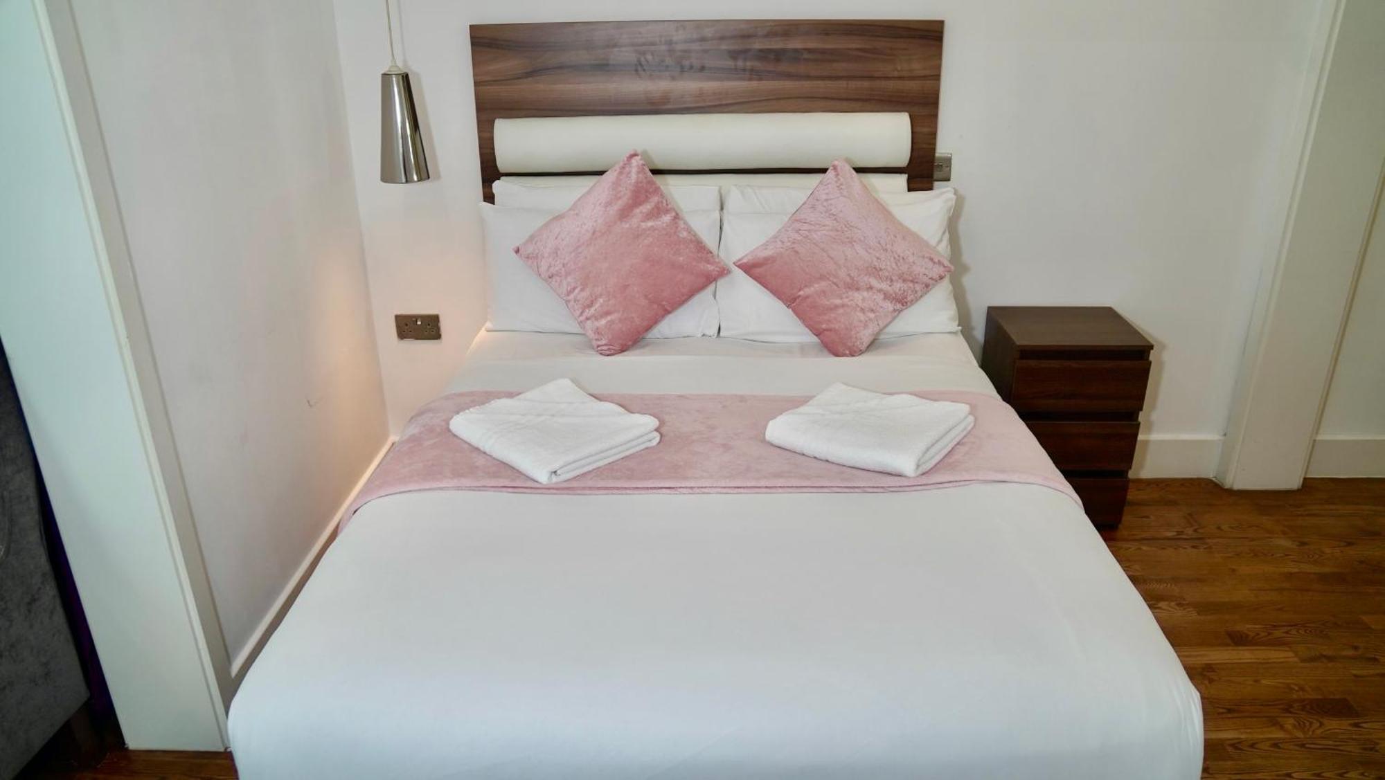 Camden Prime Aparthotel Лондон Екстериор снимка